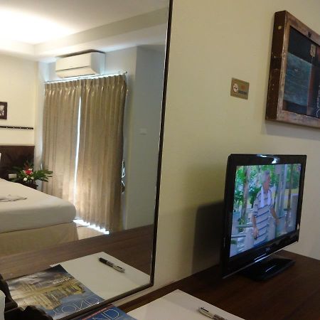 At Home Hotel Patong Экстерьер фото